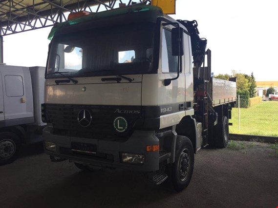 Used Mercedes Benz Actros 1943 Truck for Sale (Auction Premium) | NetBid Industrial Auctions